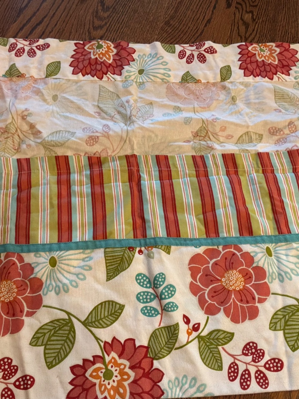 Valances - Picture 4 of 6